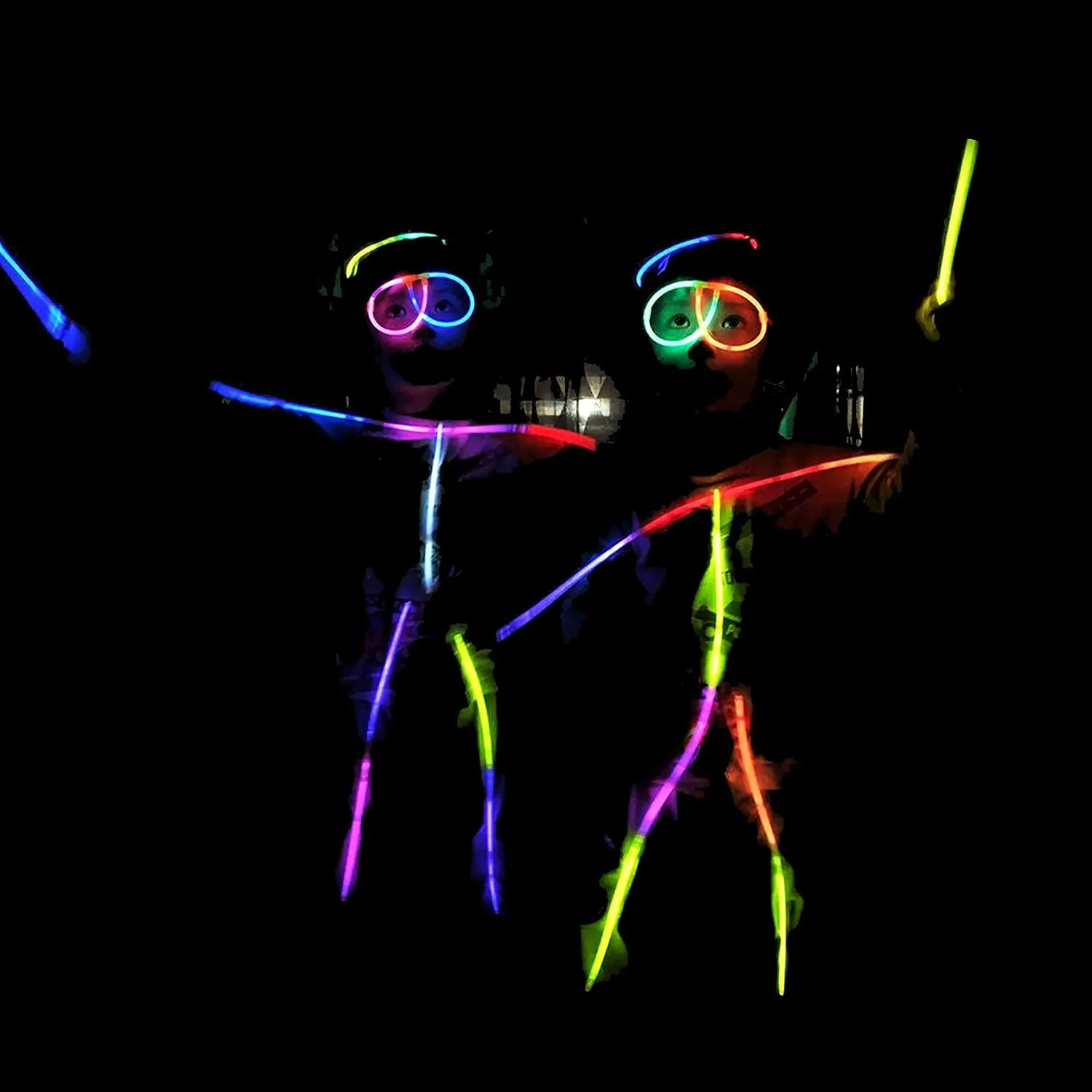 448 Glow Sticks Bulk; 200 Glowsticks 8" Light up in 7 Colors Glow in the Dark Necklaces, Bracelets for Halloween Visible, Movie Night Party Supplies, School Classroom Hangout