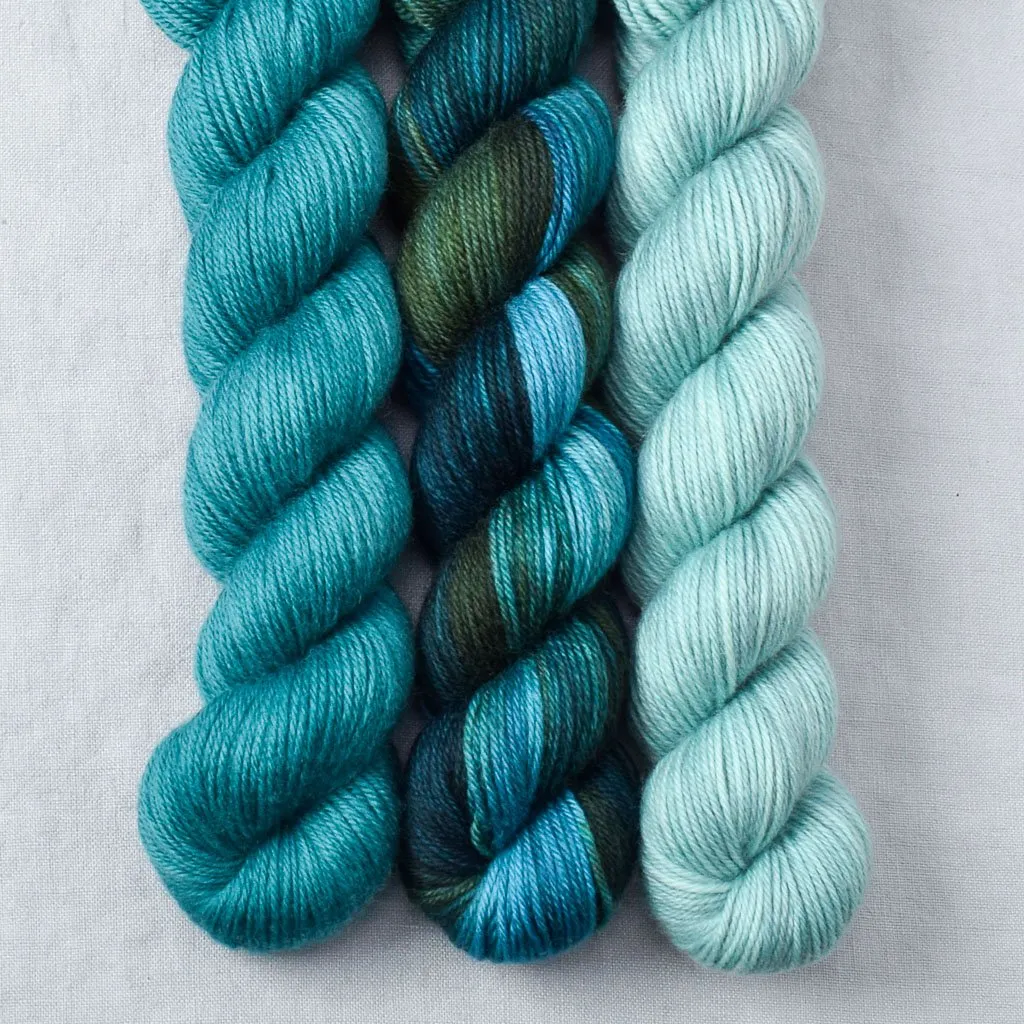 Blue Dasher, Deer Moss, Rainforest - Yowza Mini Trio - Babette