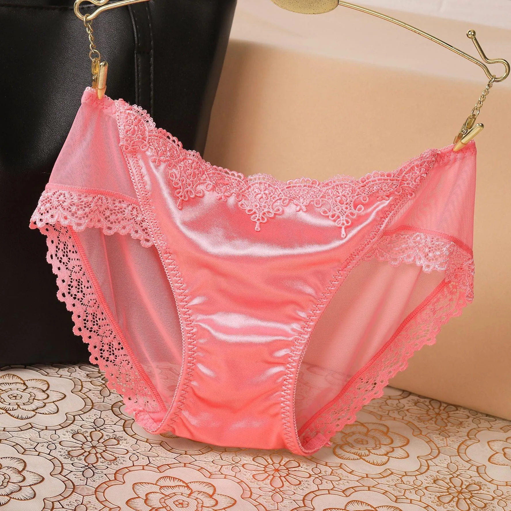 Bottom Crotch Triangle Low Waist Pants For Women