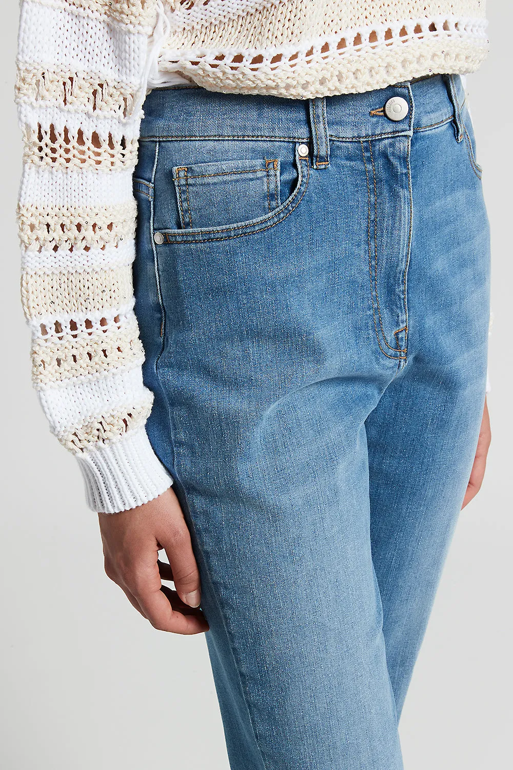 Slim jeans in lightweight washed comfort cotton denim