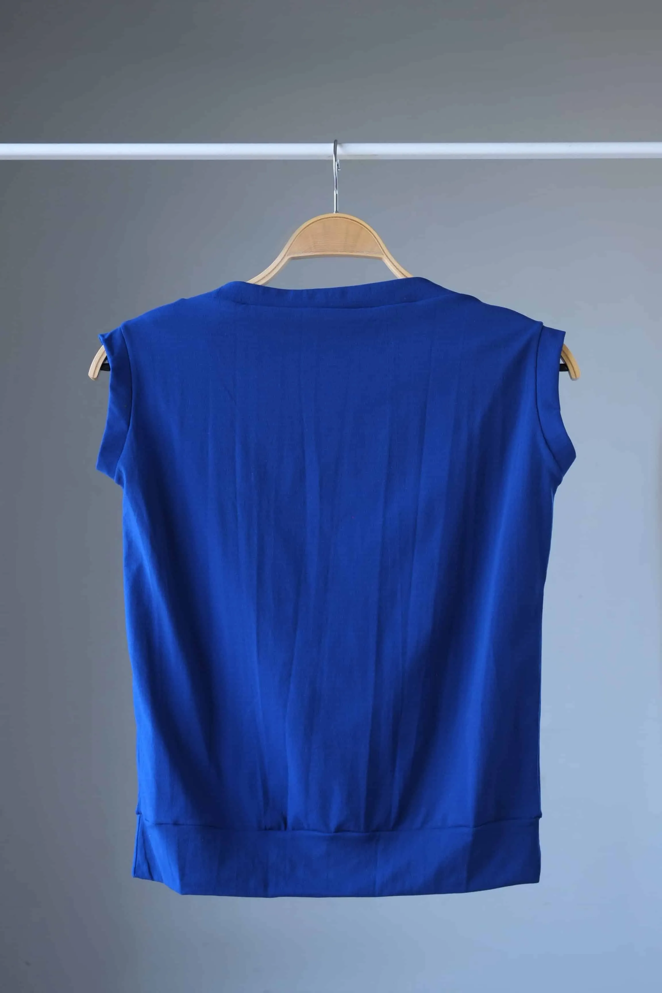 ZOFINA 70's Sleeveless Top